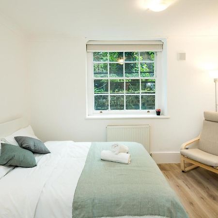 Cozy 1 Bedroom At Notting Hill Лондон Екстериор снимка